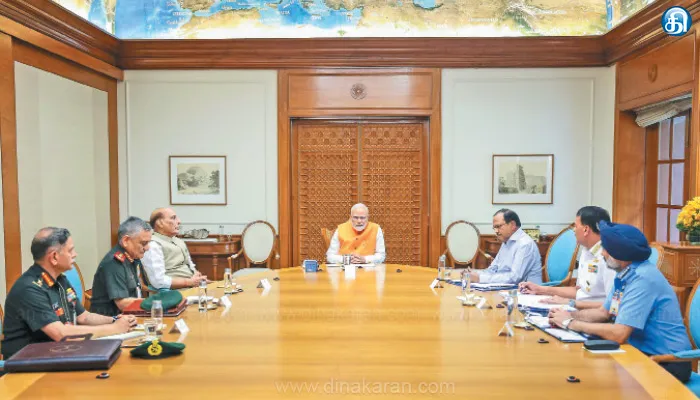 பஹல்காம் தாக்குதலுக்காக பாகிஸ்தானுக்கு பதிலடி தர ராணுவத்திற்கு முழு அதிகாரம்: எப்போது, எப்படி, எங்கு என முடிவெடுக்க சுதந்திரம்; பிரதமர் மோடி தலைமையிலான கூட்டத்தில் முடிவு