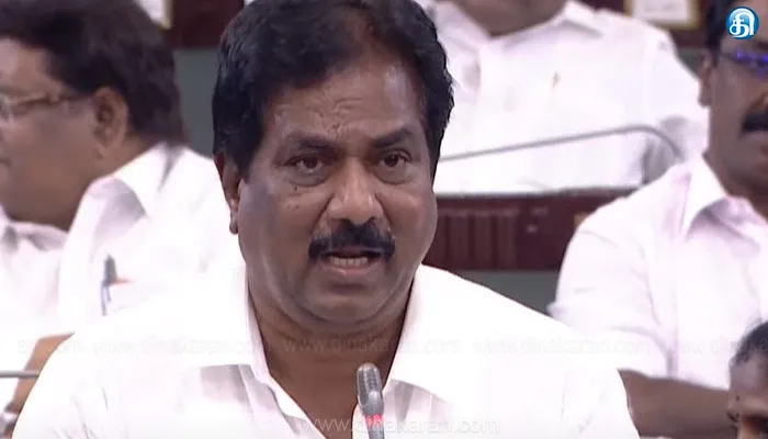 மூலப்பத்திரம் இல்லாமல் பத்திர பதிவு சொத்தை இழக்கும் நிலை ஏற்படும் என்பதால் நடைமுறைப்படுத்தவில்லை: அதிமுக எம்எல்ஏ குற்றச்சாட்டுக்கு அமைச்சர் மூர்த்தி பதில்