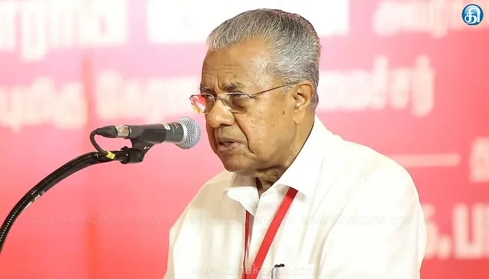 எம்புரான் கம்யூனிசம் படம் கிடையாது: கேரள முதல்வர் பேச்சு