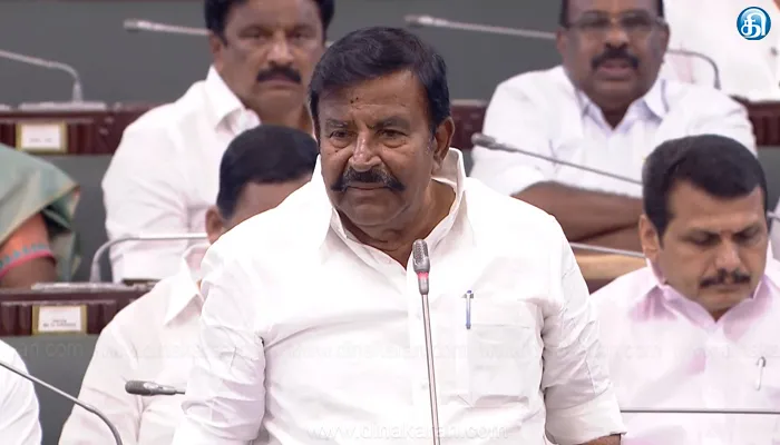 என்ன நீங்க தா.மோ.அன்பரசனை பார்த்து பேசிட்டு இருக்கீங்க செல்வபெருந்தகையை பார்த்து கேள்வி கேட்ட அமைச்சர் கே.என்.நேரு: சட்டசபையில் சிரிப்பலை