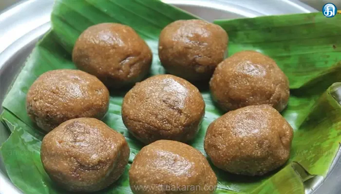 உளுந்து களி