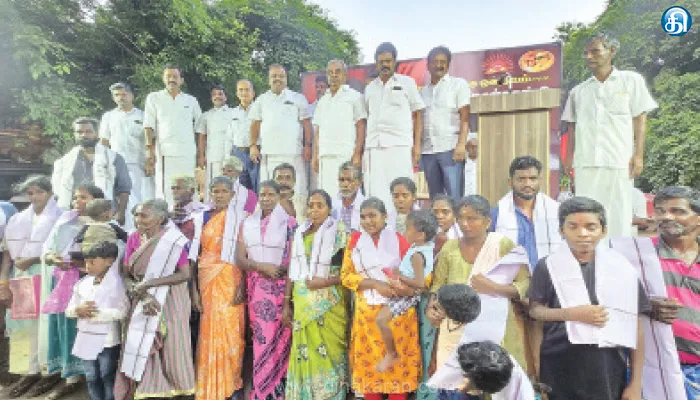 ஆனைமலையில் நடந்த கூட்டத்தில் திமுகவில் இணைந்த மாற்றுக்கட்சியினர்