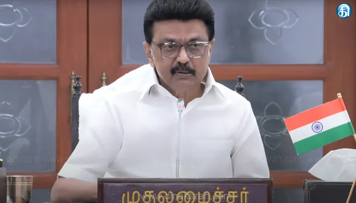 மழைக்காலங்களில் நெல் மூட்டைகள், உணவு தானியங்கள் நனைவதை தடுக்க நடவடிக்கை எடுக்க வேண்டும்: முதல்வர் மு.க.ஸ்டாலின்