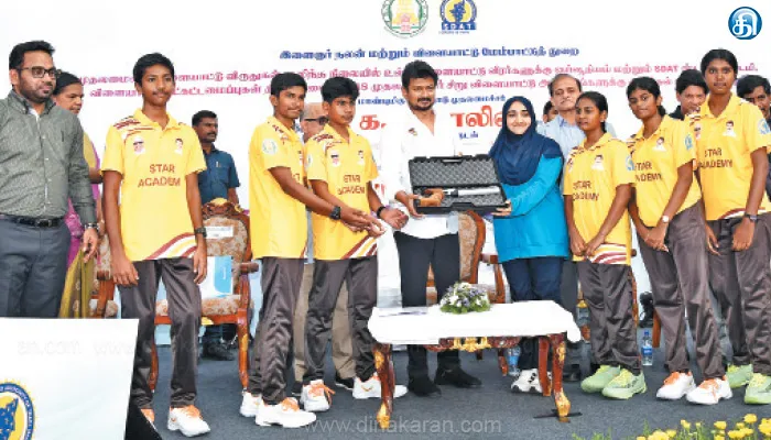 38 மாவட்டங்களில் ஸ்டார் அகாடமி 18 தொகுதிகளில் மினி ஸ்டேடியம்: உதயநிதி ஸ்டாலின் அடிக்கல் நாட்டினார்