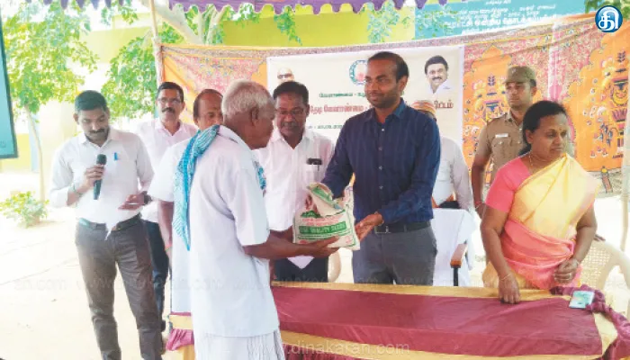 உழவரைத் தேடி வேளாண்மை உழவர் திட்டம் துவக்கம் வேளாண் சார்ந்த தொழிலை மேம்படுத்திக் கொள்ள வேண்டும்