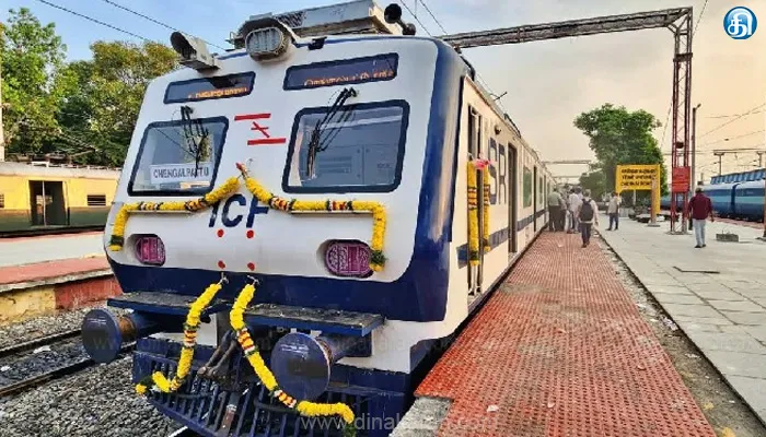 சென்னை புறநகர் குளிர்சாதன ரயில் சேவைகளின் எண்ணிக்கை 8ஆக அதிகரிப்பு