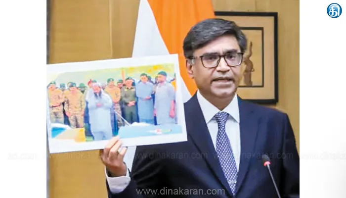 பயங்கரவாதிகளின் இறுதிச் சடங்கில் பாக். ராணுவ அதிகாரிகள் கலந்துகொண்டது ஏன்? இந்தியா கேள்வி