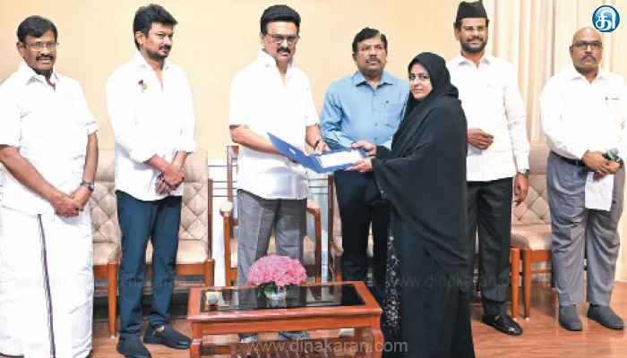 முதன்முறையாக ஹஜ் பயணம் செல்லும் 5,650 பயனாளிகளுக்கு தலா ரூ.25,000 மானியம்: முதல்வர் மு.க.ஸ்டாலின் வழங்கினார்