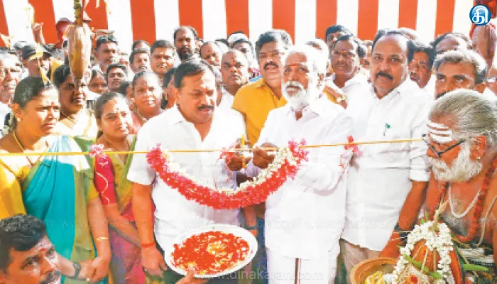 வியாசர்பாடி இரவீஸ்வரர் கோயில் வளாகத்தில் ரூ.56 லட்சத்தில் திருமண மண்டபம் : அமைச்சர் பி.கே.சேகர்பாபு திறந்து வைத்தார்