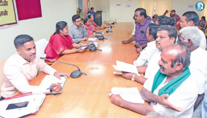 திருப்பத்தூரில் தீபாவளி சீட்டு நடத்தி ரூ.8.50 லட்சம் மோசடி செய்த கணவன், மனைவி தலைமறைவு
