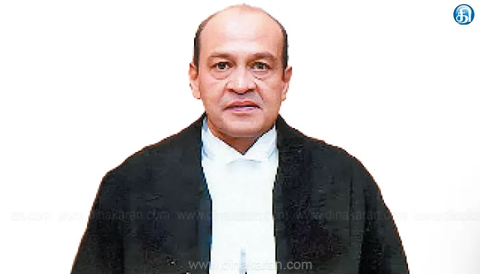 நீதிபதி யஷ்வந்த் வர்மா வீட்டில் கட்டுக்கட்டாக பணம் உச்ச நீதிமன்றத்தில் ஆய்வறிக்கை தாக்கல்