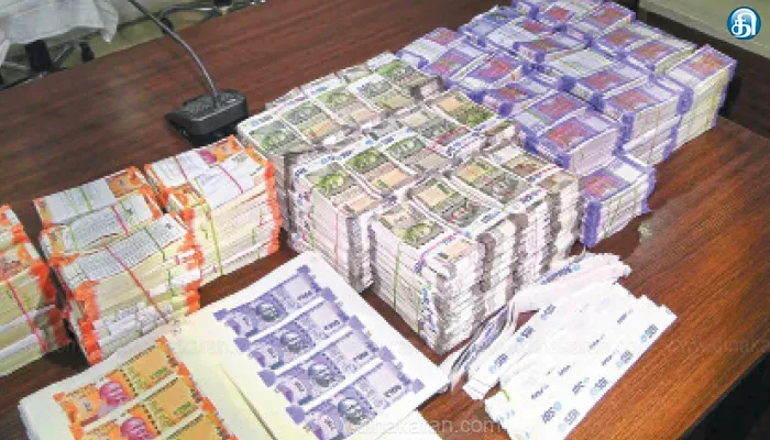 நாட்டில் கள்ளநோட்டுகள் எண்ணிக்கை 37% கூடுதலாக அதிகரித்துள்ளதாக ரிசர்வ் வங்கி தகவல்