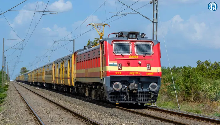கூட்ட நெரிசல் எதிரொலி: தாம்பரத்தில் இருந்து நாகர்கோவில், திருவனந்தபுரம் செல்லும் ரயில்களின் சேவை நீட்டிப்பு