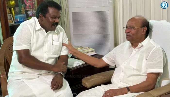 பா.ம.க. நிறுவனர் ராமதாசுடன் தமிழக காங்கிரஸ் தலைவர் செல்வப்பெருந்தகை சந்திப்பு..!!
