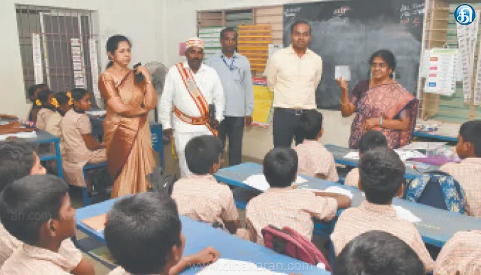 நடுவில் கொஞ்சம் கற்றலைத் தேடி திட்டத்தில் ஆய்வு மாணவர்களுக்கான பயிற்சி வகுப்புகளை தொடர்ந்து கண்காணிக்க வேண்டும்
