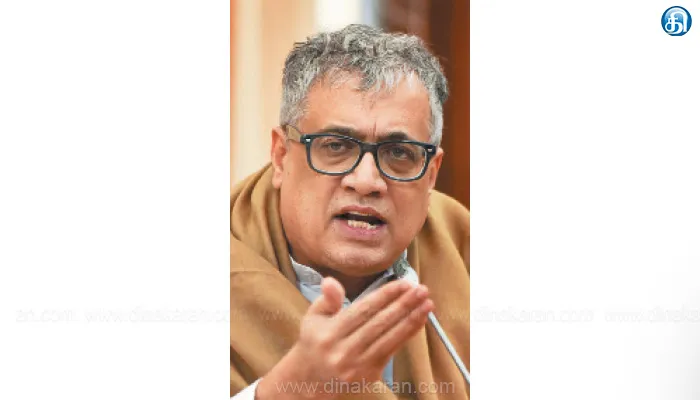 வெறும் மொழி மட்டுமல்ல ஆங்கிலம் நம் முன்னேற்றத்துக்கான கருவி: அமித் ஷாவுக்கு டெரிக் ஓ பிரையன் பதிலடி