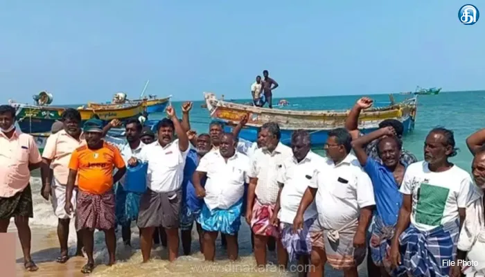 ஒன்றிய அரசைக் கண்டித்து மீனவர்கள் வேலை நிறுத்தம்..!!