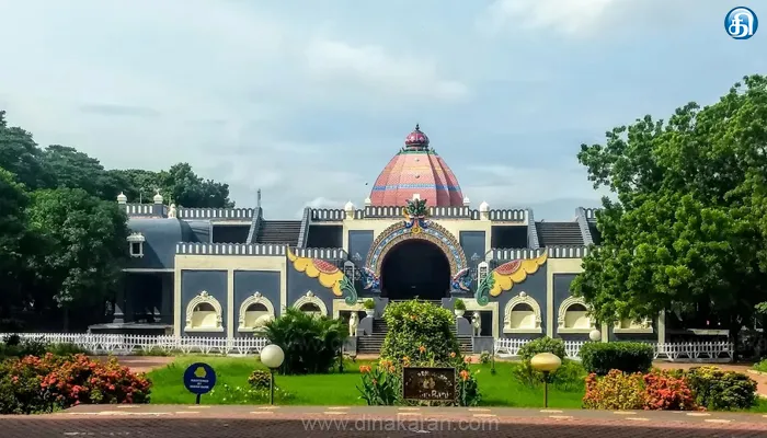 ரூ.80 கோடியில் புதுப்பிக்கப்பட்ட வள்ளுவர் கோட்டம் பொதுமக்களின் பார்வைக்கு நாளை திறந்து வைக்கிறார் முதல்வர் மு.க.ஸ்டாலின்