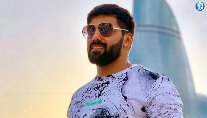சென்னையில் நடிகர் ஆர்யாவுக்குச் சொந்தமான உணவகங்களில் வருமான வரித்துறை சோதனை