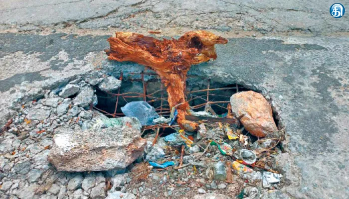 வெங்கமேடு செங்குந்தர் தெருவில் வடிகால் உடைந்து சேதம் விரைந்து சீரமைக்க கோரிக்கை