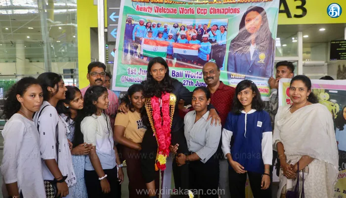 சாம்பியன் பட்டம் வென்ற ஏ.ஒய். அக்‌ஷியா நந்தினிக்கு உற்சாக வரவேற்பு