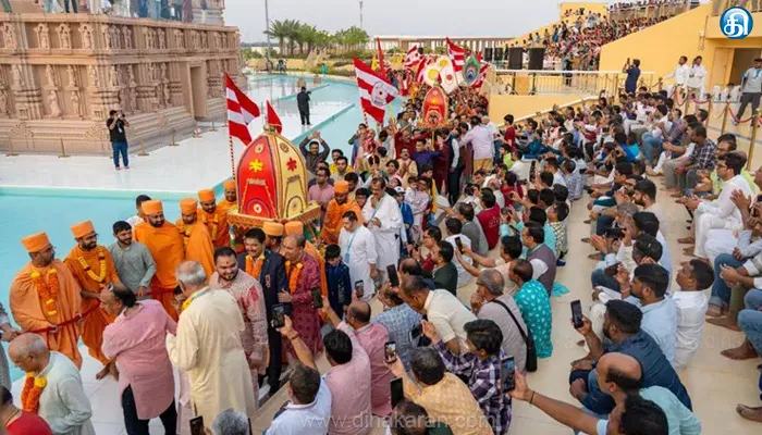அபுதாபி இந்து கோயிலில் ரத யாத்திரை