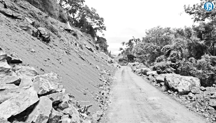 மலைச்சாலையில் மண் சரிவை தடுப்பதற்கு நவீன தொழில்நுட்பம் பயன்பாடு