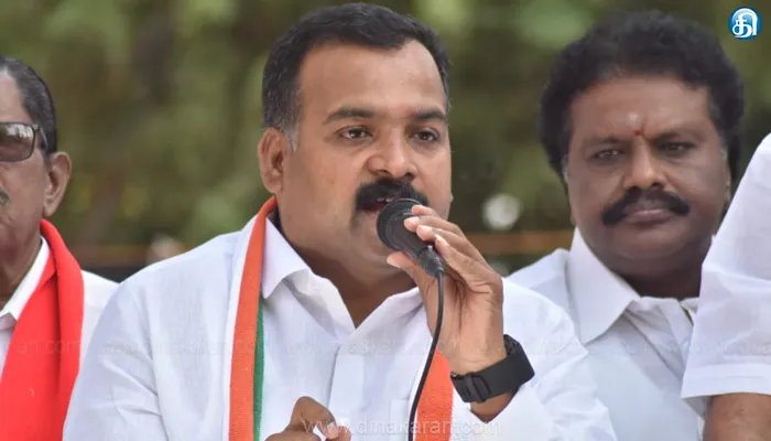 தேர்தல் நிதிக்காக அம்பானியின் கடன் தள்ளுபடி: மாணிக்கம் தாகூர் எம்பி புகார்